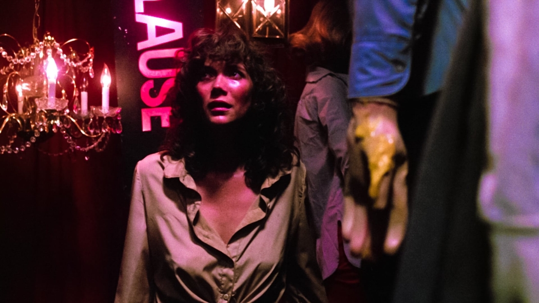 Perdeler (1983) izle