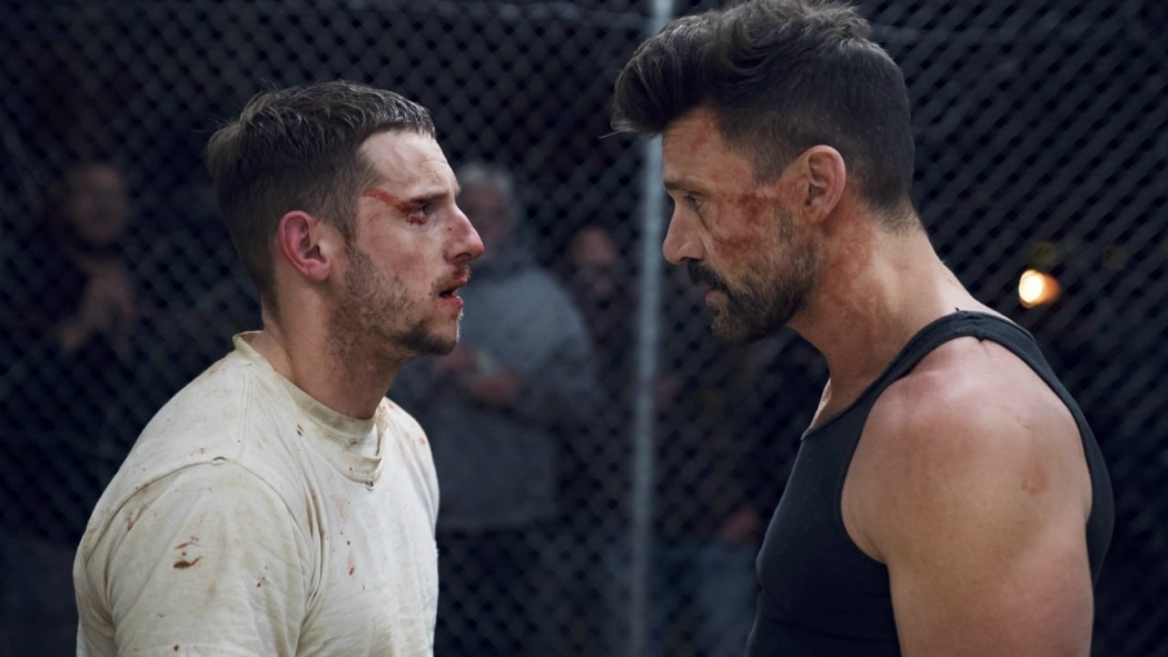 Kemerin Altında izle