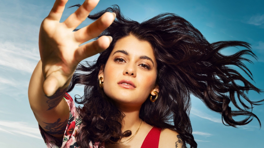 Single Drunk Female 1. Sezon 10. Bölüm izle